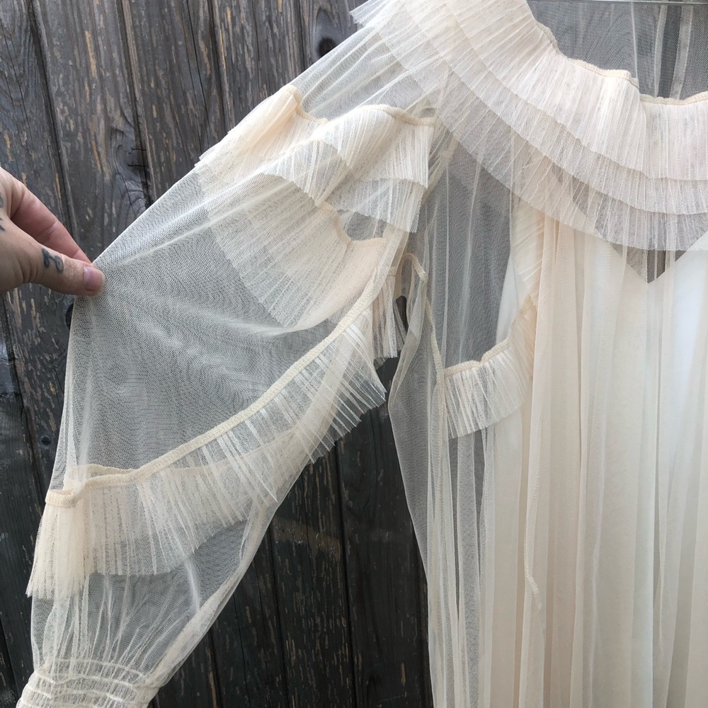 Tulle and silk combo tunic - Picture 4 of 9